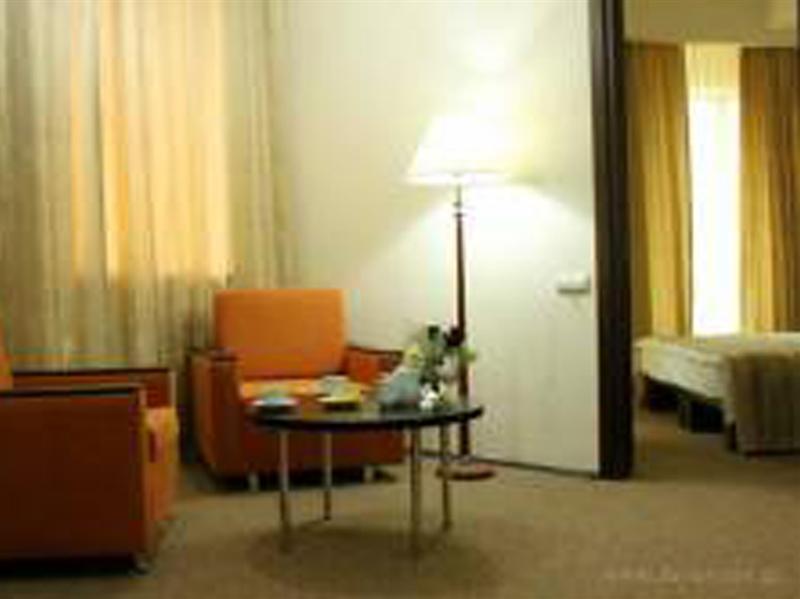Citadines City Centre Tbilisi Room photo